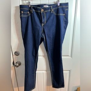 Skinny jeans size 18